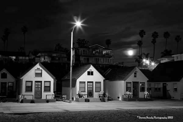 3 cottages andd the moon